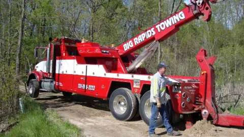 RV Towing Big Rapids, MI